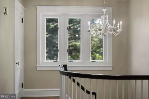 Entry Way - 101 Maple Ave, Wyncote, PA 19095 photo 2 of 3