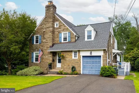 1202 Jericho Rd, Abington, PA 19001