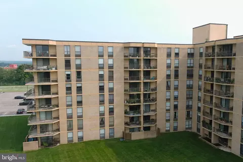 666 W Germantown Pike #1601, Plymouth Meeting, PA 19462