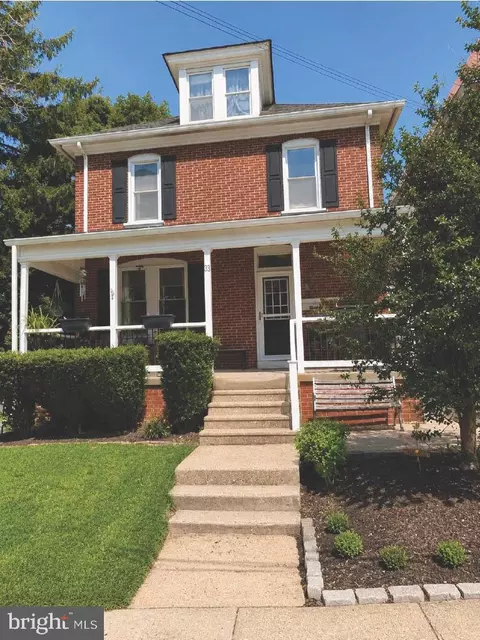 33 Centre Ave, West Norriton, PA 19403