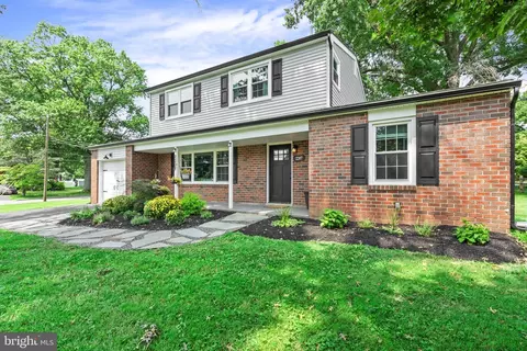 2207 Old Arch Rd, Norristown, PA 19401
