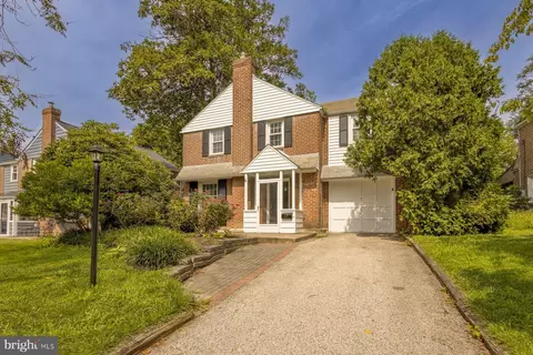 531 Rock Glen Dr, Wynnewood, PA 19096
