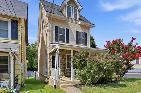 238 Moorehead Ave, West Conshohocken, PA 19428
