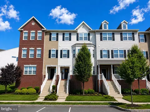 3060 Goshen Dr #M71 L, Pennsburg, PA 18073
