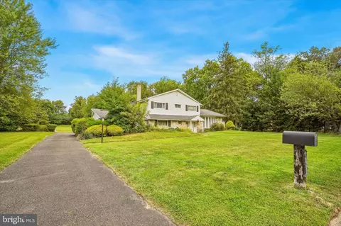 1856 Terrace Dr, Ambler, PA 19002