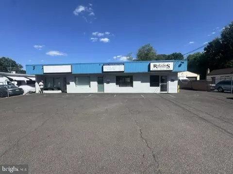 1 Maple Ave, Hatboro, PA 19040