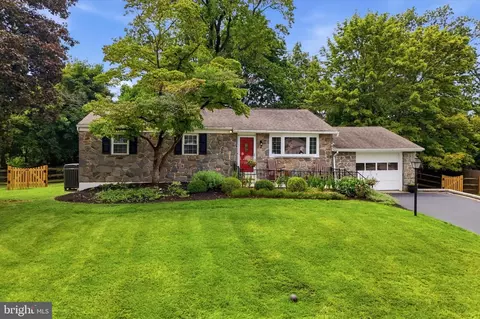 160 S Midland Ave, Norristown, PA 19403