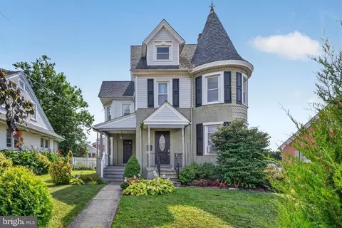26 S Main St, Telford, PA 18969