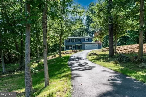 1415 N Gravel Pike, Perkiomenville, PA 18074