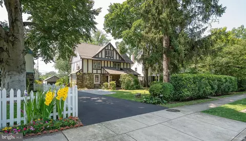 282 Hathaway Ln, Wynnewood, PA 19096