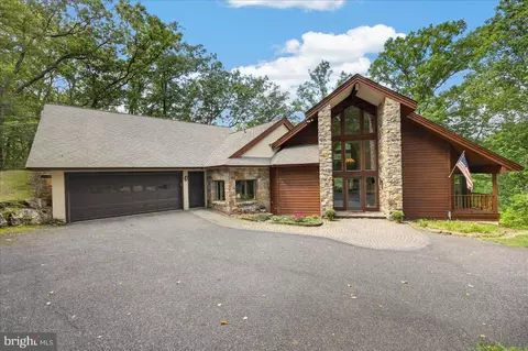 118 King Rd, Green Lane, PA 18054