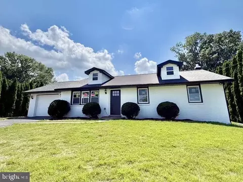 14 Cowpath Rd, Souderton, PA 18964