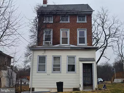 623 Bridge St, Mont Clare, PA 19453
