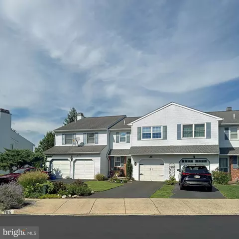 106 Henning Dr, North Wales, PA 19454