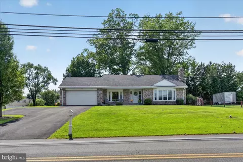 1532 Swamp Pike, Gilbertsville, PA 19525