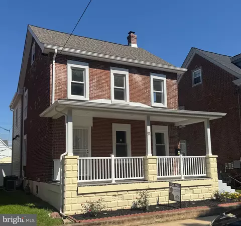 51 Jenkins Ave, Lansdale, PA 19446