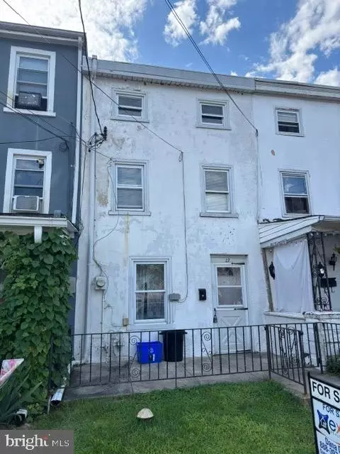 27 Ross Rd, Plymouth Meeting, PA 19462