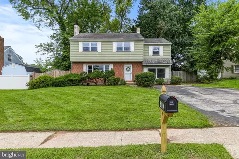904 Township Line Rd, Plymouth Meeting, PA 19462