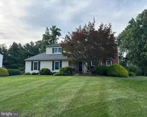 1836 Mifflin Dr, Lansdale, PA 19446