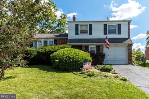 716 Springdell Rd, King Of Prussia, PA 19406