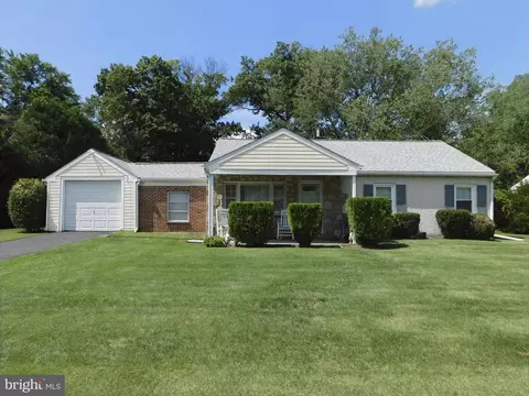 965 Wayfield Dr, West Norriton, PA 19403