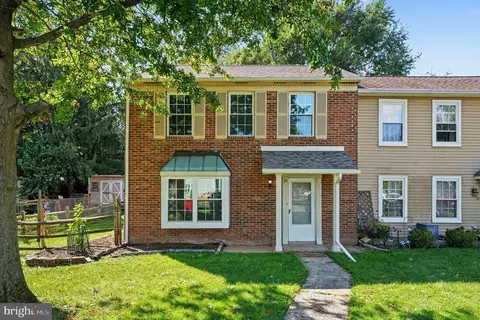 36 Hunt Dr, Horsham, PA 19044
