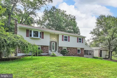 2900 Thompson Rd, Harleysville, PA 19438