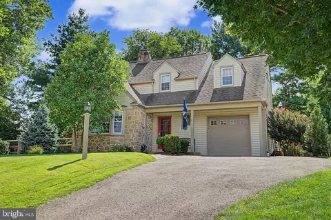 2547 Hallowell Rd, Huntingdon Valley, PA 19006