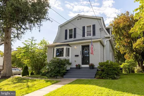 1214 Bockius Ave, Abington, PA 19001