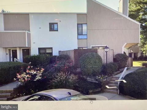 1710 Oakwood Ter #5B, Penn Valley, PA 19072