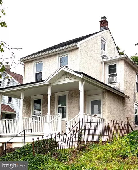 262 N Hanover St Apt, Pottstown, PA 19464