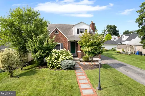123 Keys St, Conshohocken, PA 19428