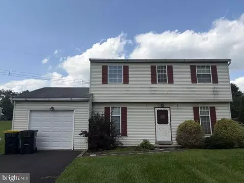 2037 Store Rd E Apt, Skippack, PA 19474