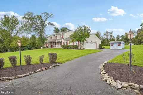857 Heimbach Rd, Perkiomenville, PA 18074