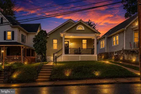 129 Old Soldiers Rd, Cheltenham, PA 19012