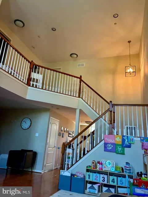 Entry Way - 224 Lookout Pl, Wayne, PA 19087 photo 2 of 5