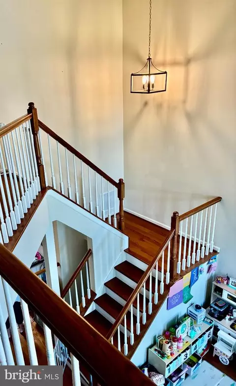 Entry Way - 224 Lookout Pl, Wayne, PA 19087 photo 4 of 5