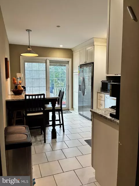 Kitchen - 224 Lookout Pl, Wayne, PA 19087 photo 1 of 3