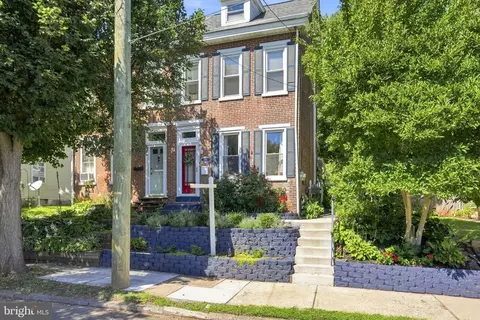 1069 South St, Pottstown, PA 19464