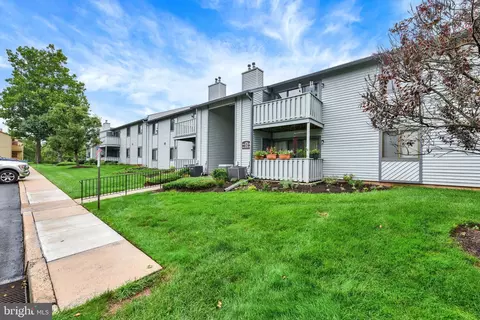 1004 Dogwood Ct, Lansdale, PA 19446