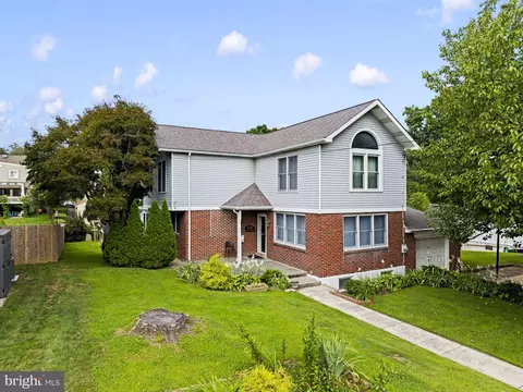 133 N Central Ave, Rockledge, PA 19046