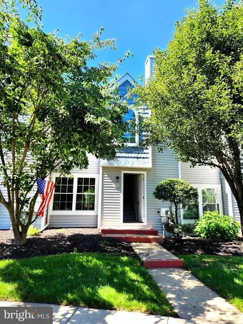 125 Macintosh Ct, Horsham, PA 19044