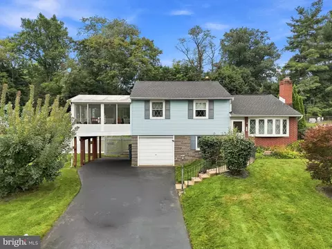 52 Ursinus Ave, Trappe, PA 19426