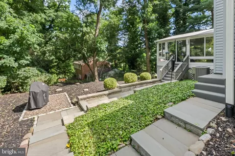 Exterior - 801 Pardee Ln, Wyncote, PA 19095 photo 6 of 7