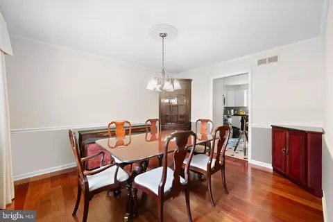 Dining - 801 Pardee Ln, Wyncote, PA 19095 photo 2 of 2