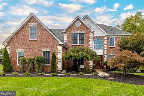 100 Chester Cir, North Wales, PA 19454