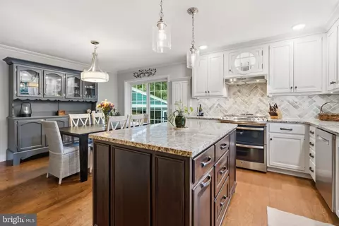 Kitchen - 687 Brookwood Rd, Wayne, PA 19087 photo 1 of 4