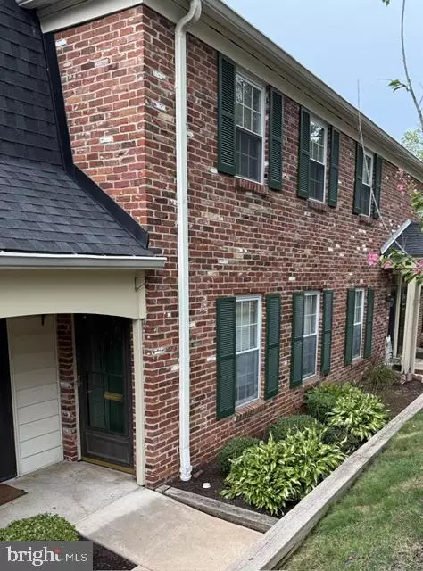 194 Berwick Pl #21E, Lansdale, PA 19446