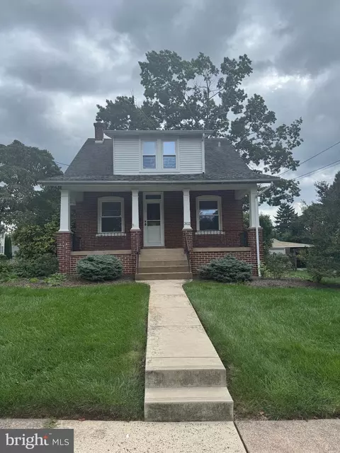 302 W Chestnut St Apt, Souderton, PA 18964