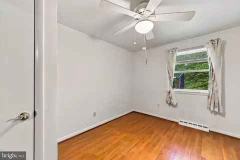 Bedroom - 514 Forest Rd, Wayne, PA 19087 photo 5 of 7